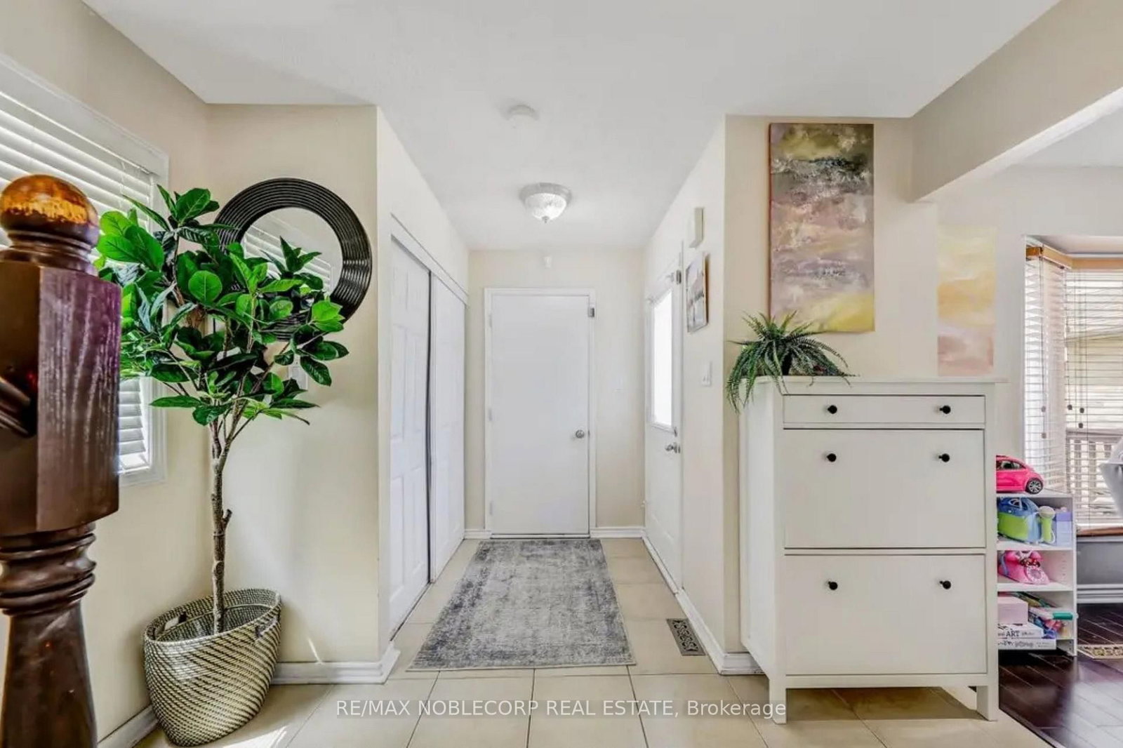 Detached House for sale at 30 Mayberry Court, Brampton, Ontario, L6S 5B2 - Central Park - MLS: W12973552