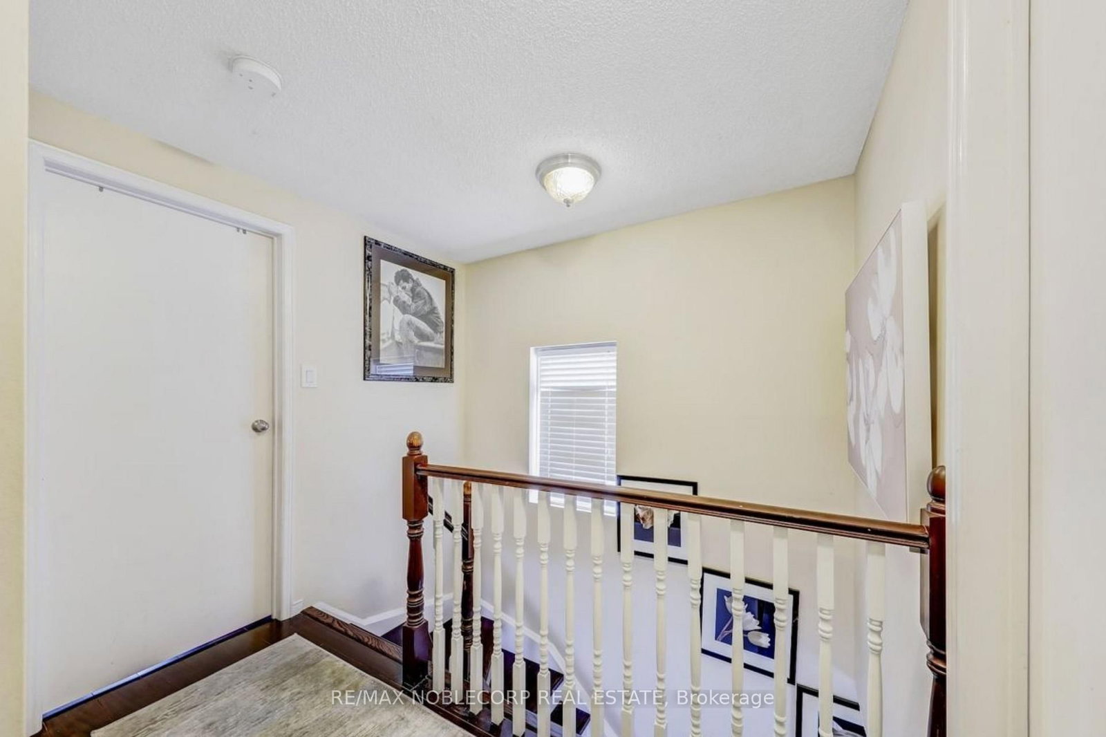 Detached House for sale at 30 Mayberry Court, Brampton, Ontario, L6S 5B2 - Central Park - MLS: W12973552