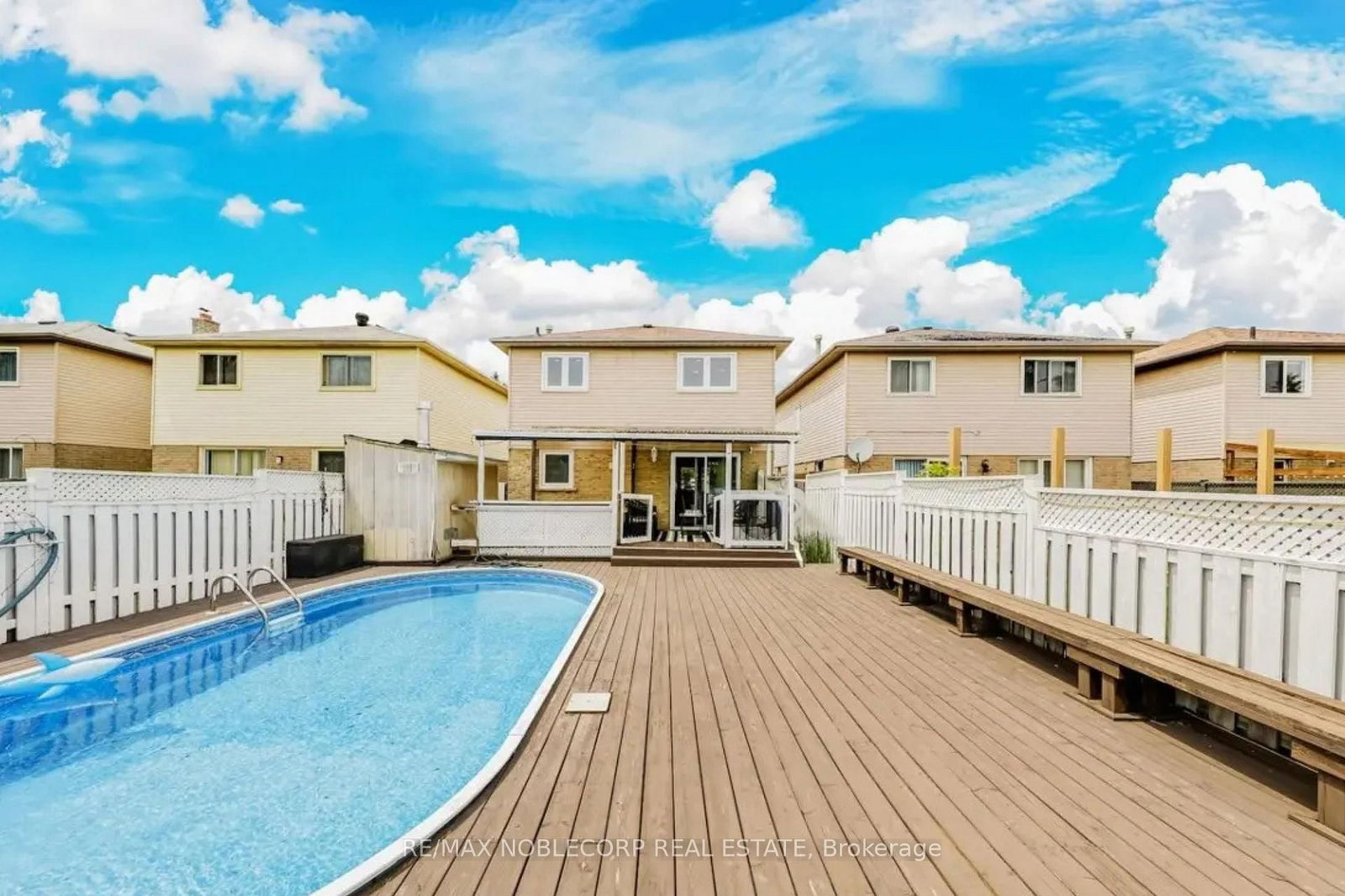 Detached House for sale at 30 Mayberry Court, Brampton, Ontario, L6S 5B2 - Central Park - MLS: W12973552