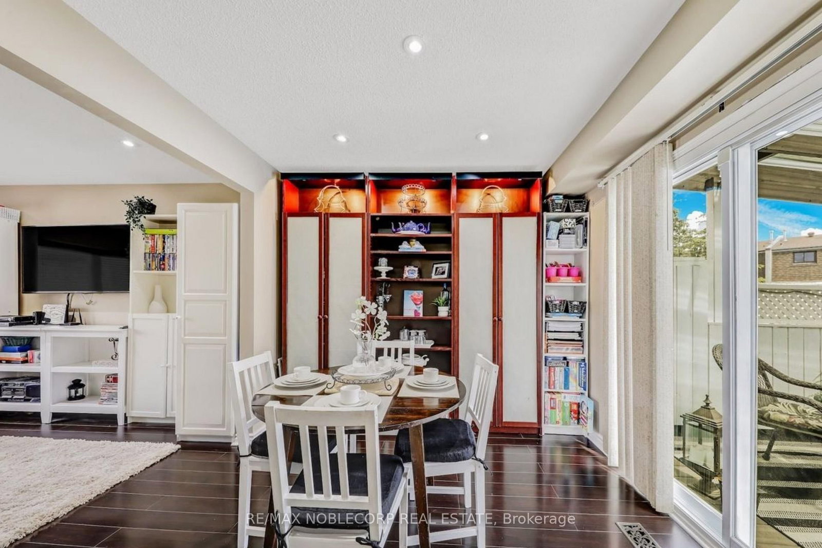 Detached House for sale at 30 Mayberry Court, Brampton, Ontario, L6S 5B2 - Central Park - MLS: W12973552