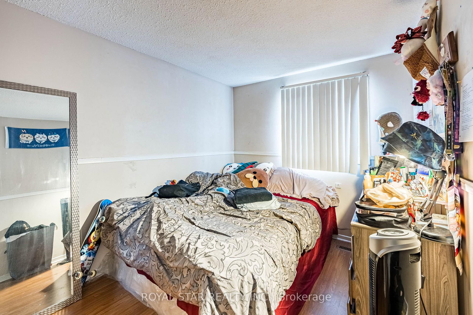 Townhouse for sale at 99-105 Hansen Road, Brampton, Ontario, L6V 3C9 - Madoc - MLS: W12973574