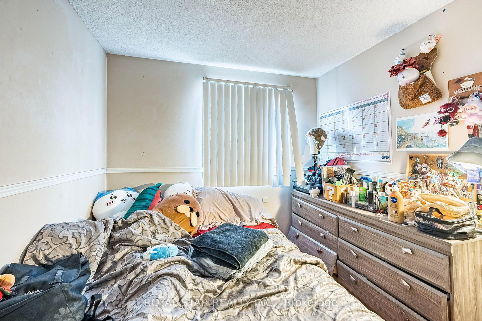 Townhouse for sale at 99-105 Hansen Road, Brampton, Ontario, L6V 3C9 - Madoc - MLS: W12973574