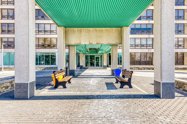 1111 - 320 Mill Street