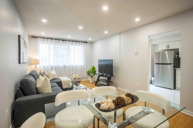 189 - 2170 Bromsgrove Rd, Mississauga, L5J 4J2 | Image 3