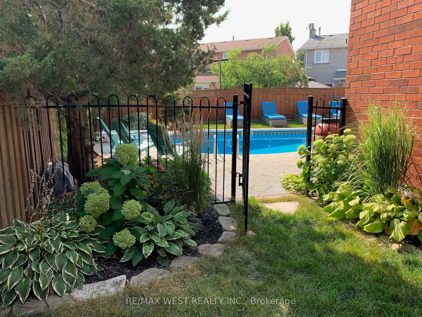 12 Berrydown Drive - Photo 43