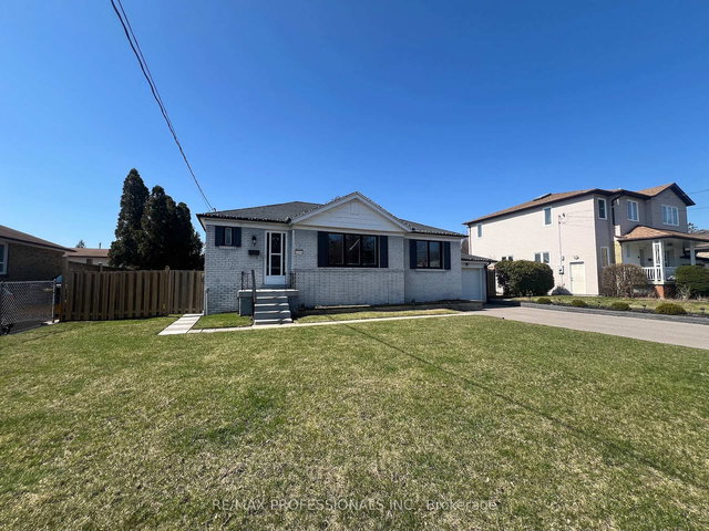 2504 Donnavale Drive