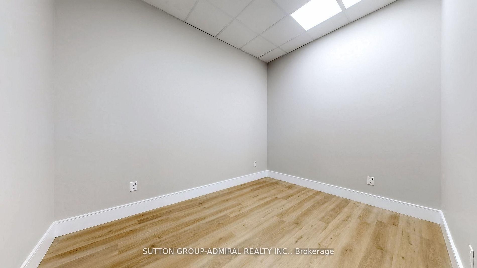 800 Petrolia Road, Unit 18 and 19