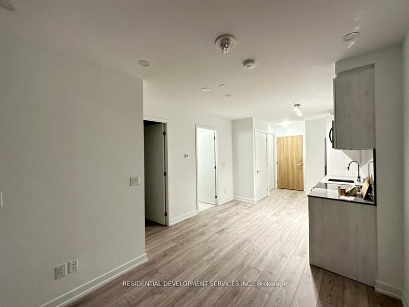 131 - 11 Maryport Ave, Toronto, M3M 0E2 | Image 3