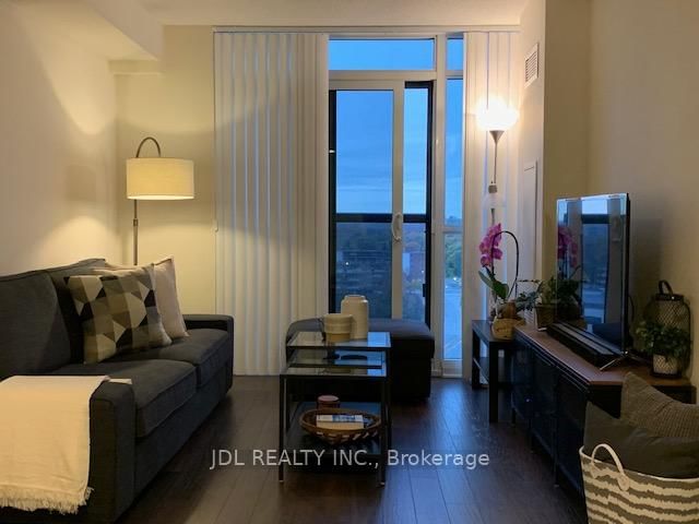 1109 - 1109 5 Valhalla Inn Road W