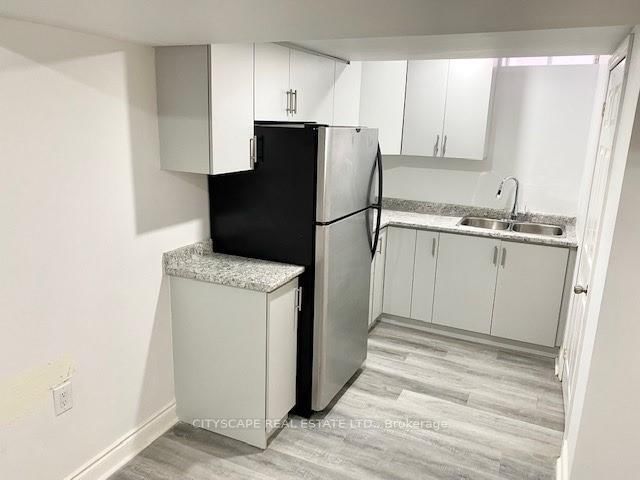 6421 Donway Drive - Photo 4