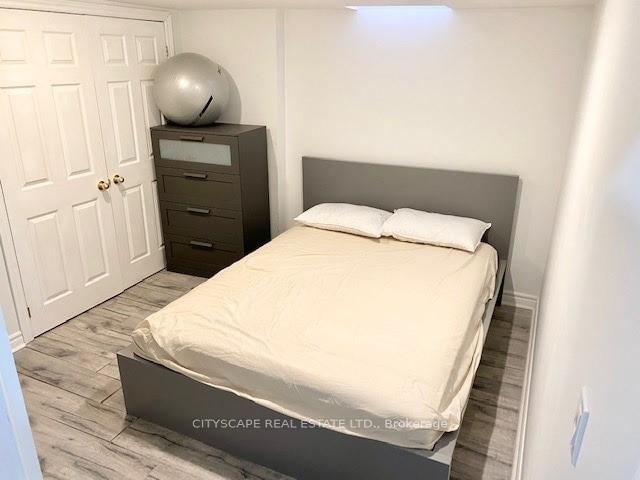 6421 Donway Drive - Photo 8