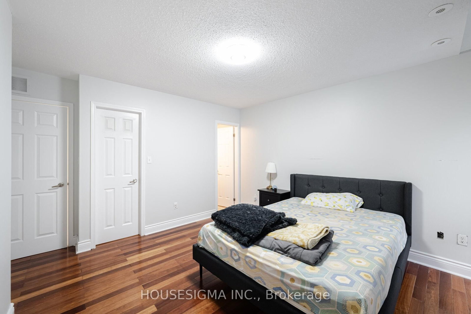 760 Neighbourhood Circle, Unit 3 - Photo 15