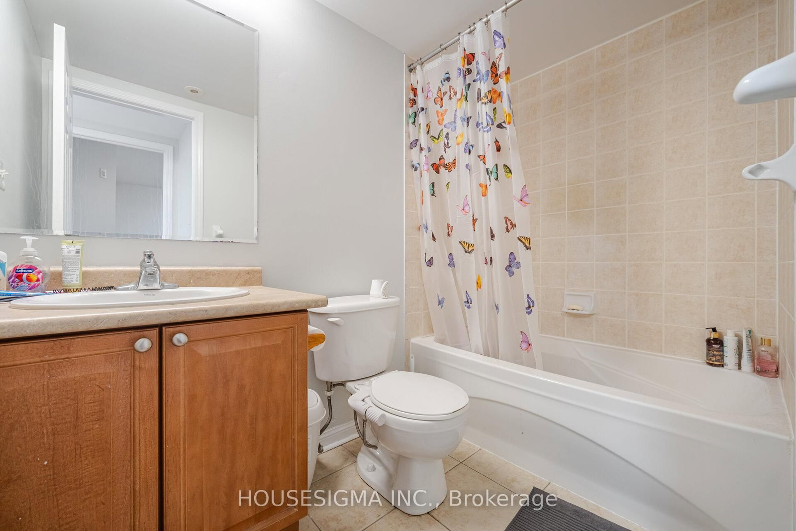 760 Neighbourhood Circle, Unit 3 - Photo 19