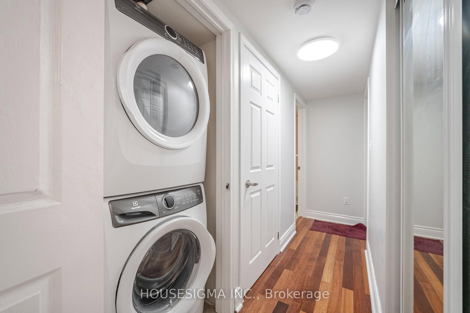 760 Neighbourhood Circle, Unit 3 - Photo 20