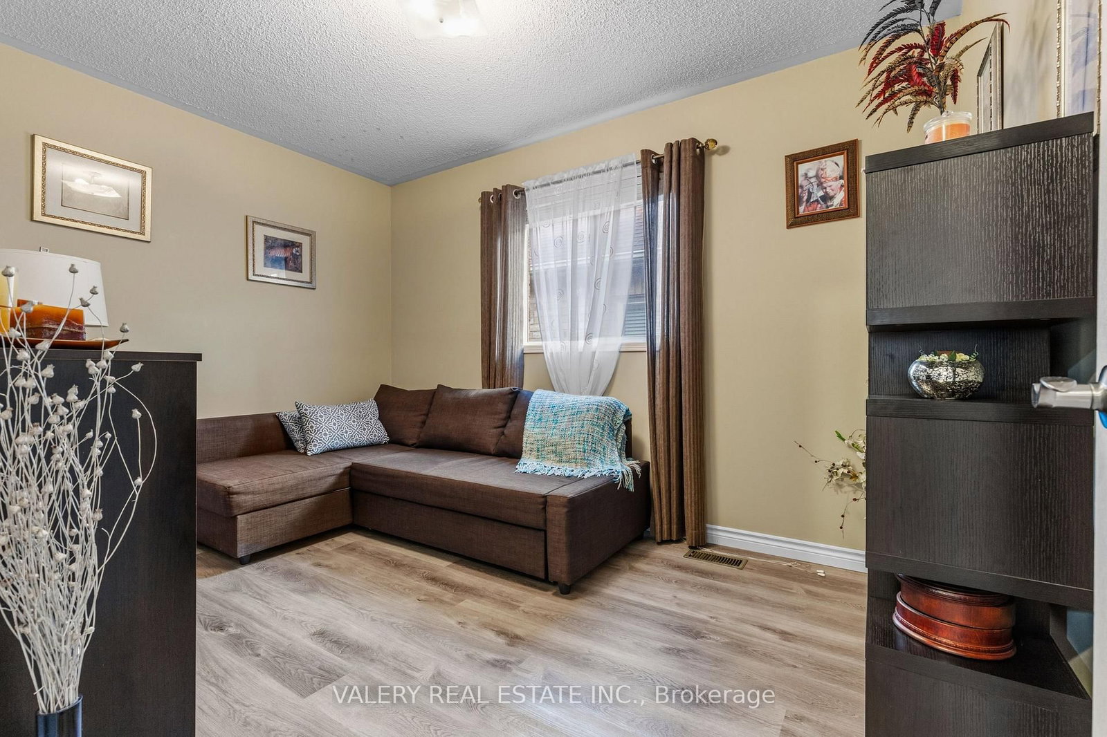 Detached House for sale at 62 Penbridge Circle, Brampton, Ontario, L7A 2P9 - Fletcher's Meadow - MLS: W12974750