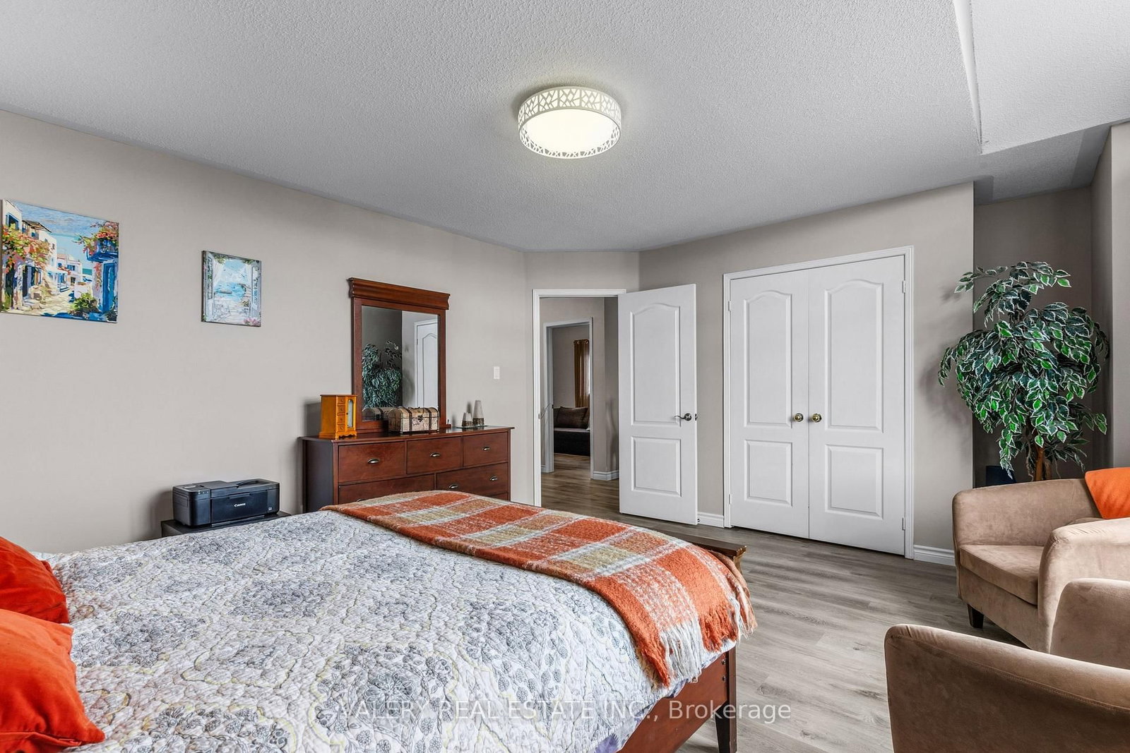 Detached House for sale at 62 Penbridge Circle, Brampton, Ontario, L7A 2P9 - Fletcher's Meadow - MLS: W12974750