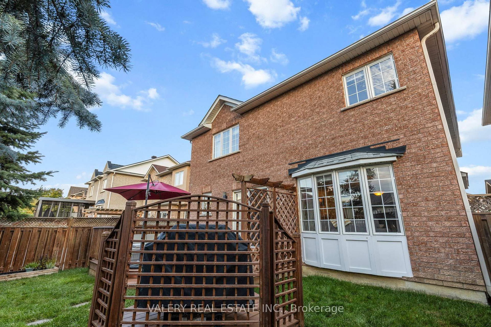 Detached House for sale at 62 Penbridge Circle, Brampton, Ontario, L7A 2P9 - Fletcher's Meadow - MLS: W12974750