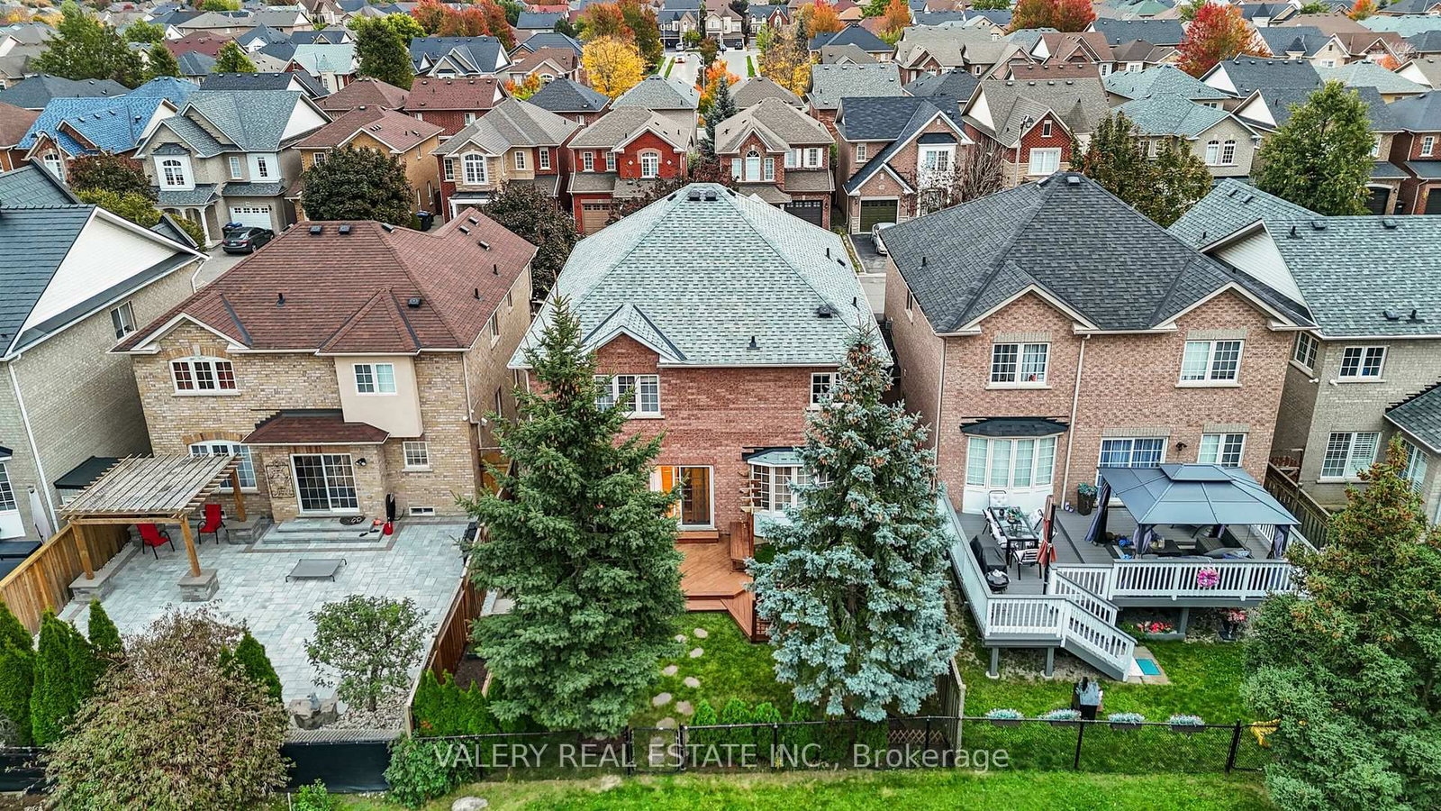 Detached House for sale at 62 Penbridge Circle, Brampton, Ontario, L7A 2P9 - Fletcher's Meadow - MLS: W12974750