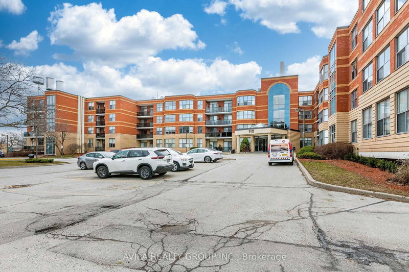 409 - 2199 Sixth Line, Oakville, L6H 5V3 | Image 2