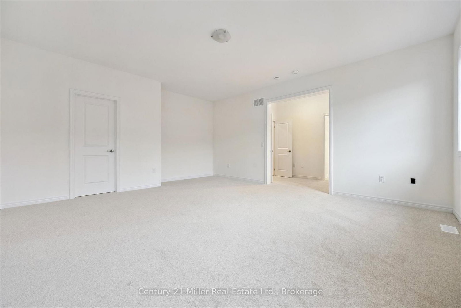 3242 Millicent Avenue - Photo 29