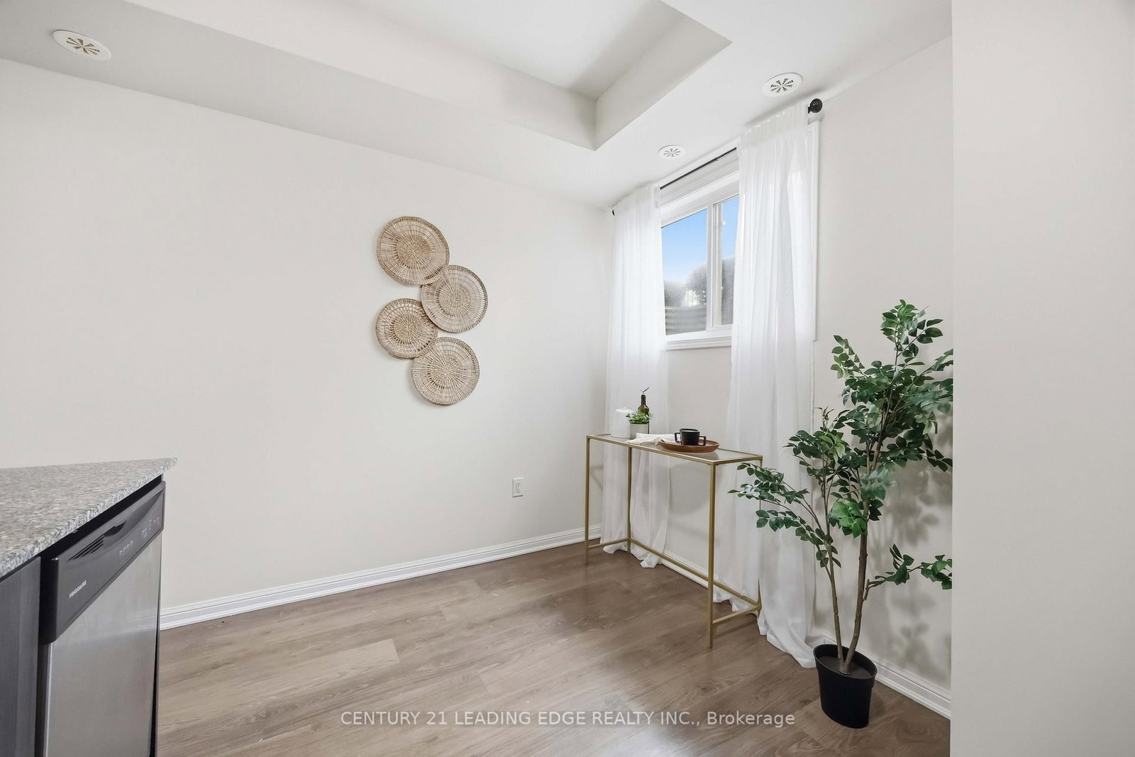 380 Hopewell Avenue, Unit 121 - Photo 20