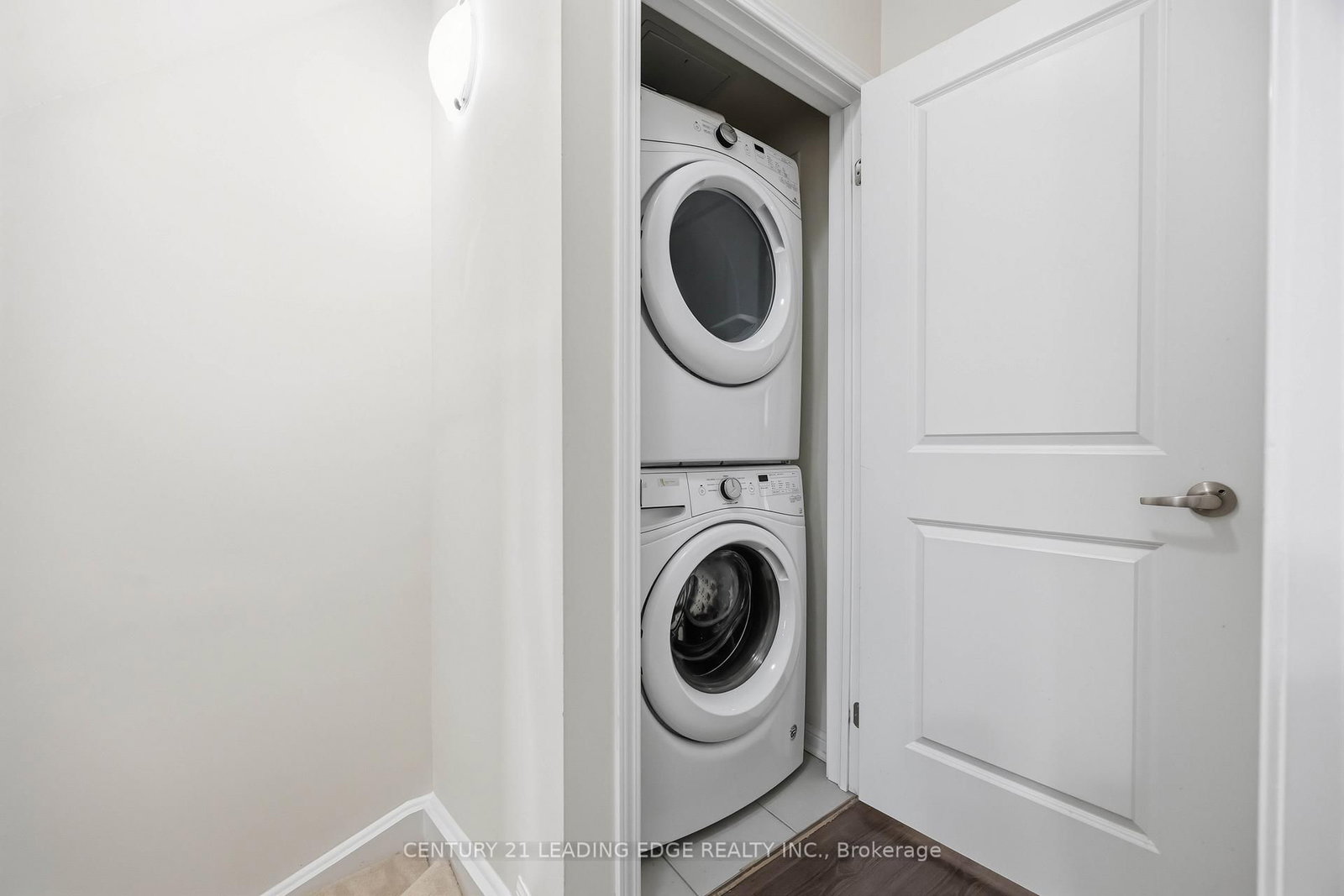 380 Hopewell Avenue, Unit 121 - Photo 38