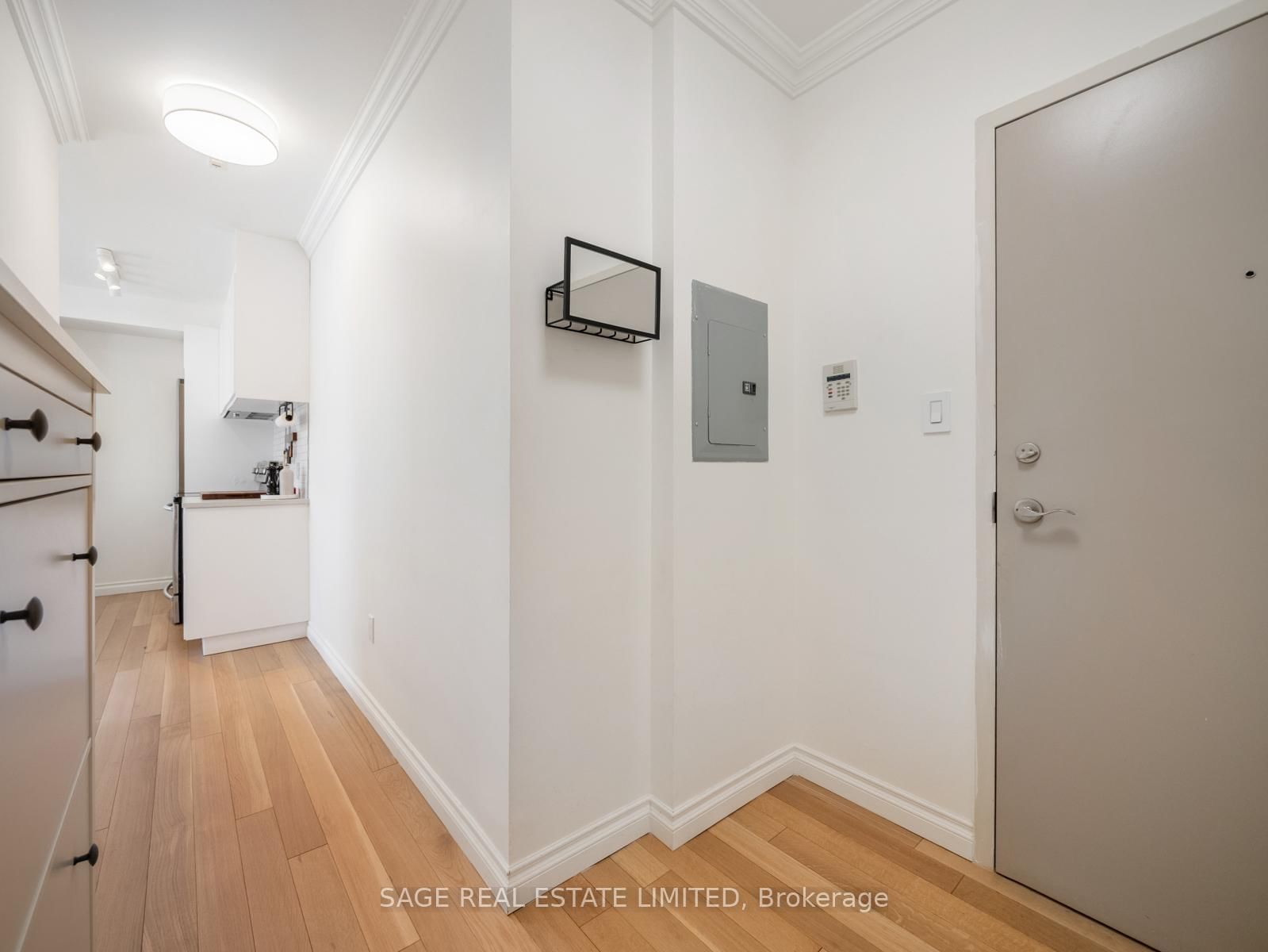 2495 Dundas Street W, Unit 305 - Photo 3