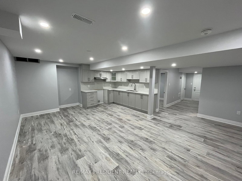 home for lease on 21 Horizon Street