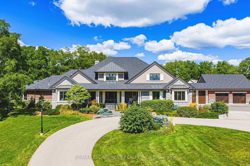 597 Old York Rd, Burlington, L7P 4Y6 | Image 3