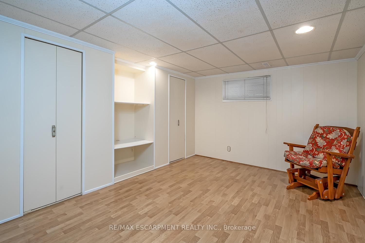 Detached House for sale at 652 Ardleigh Crescent, Burlington, Ontario, L7L 4K8 - Appleby - MLS: W12975286