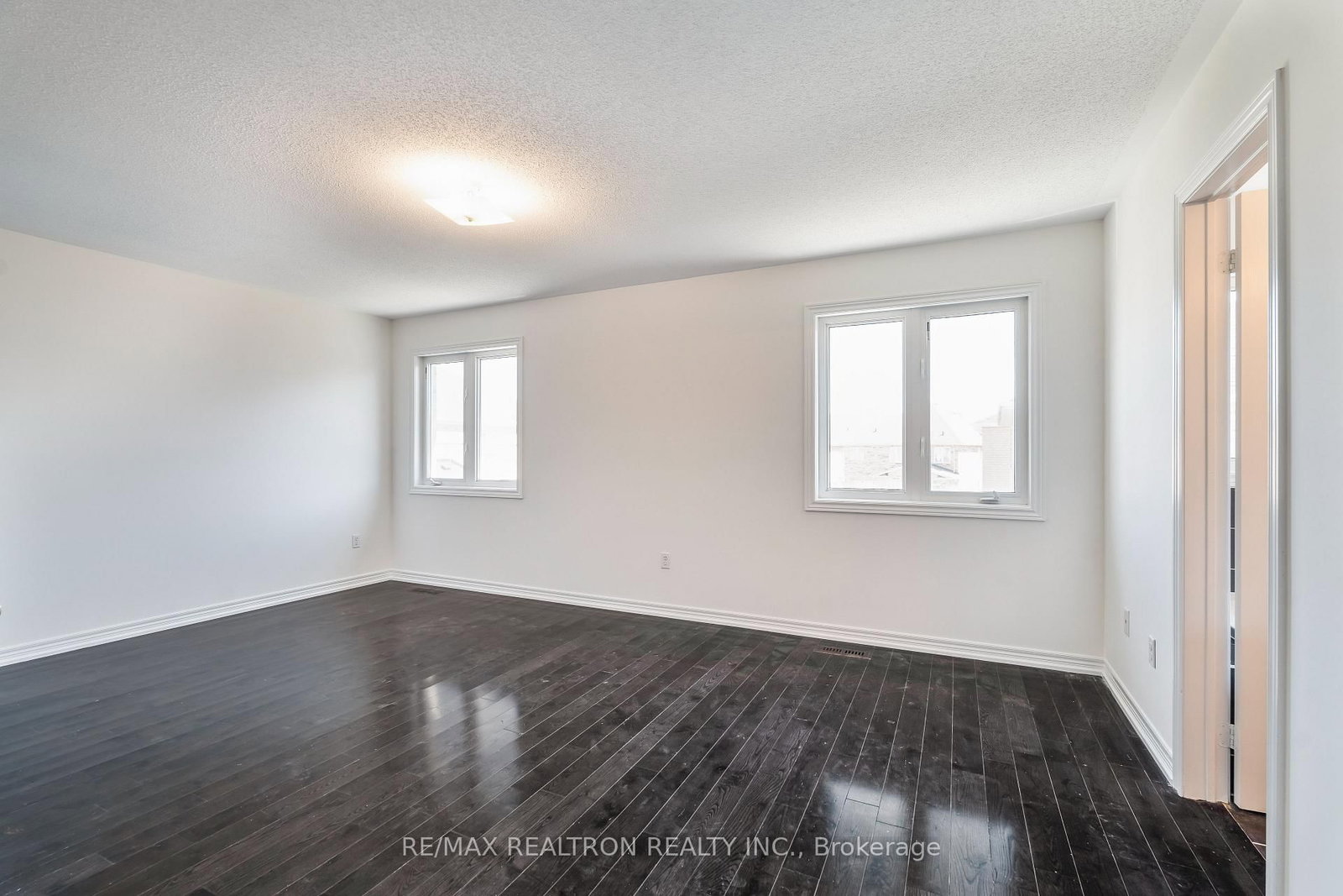 Detached House for sale at 9 CONSTANCE Street, Brampton, Ontario, L6P 3C9 - Bram East - MLS: W12975356