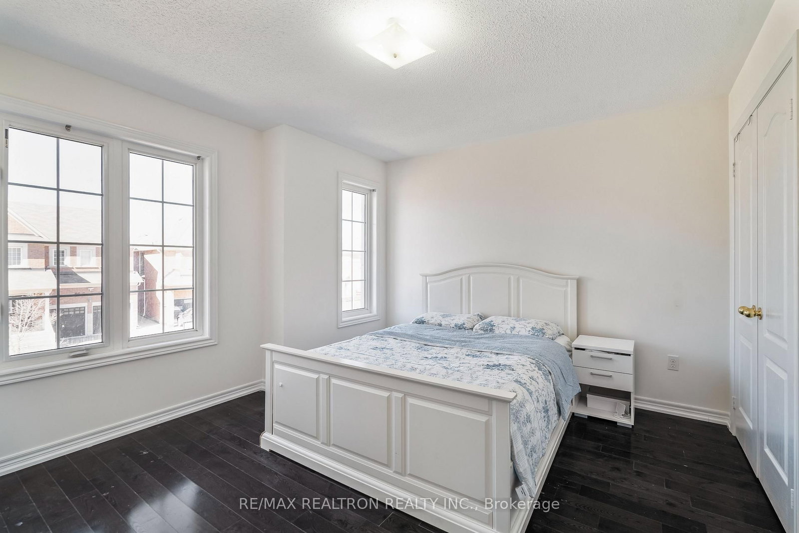 Detached House for sale at 9 CONSTANCE Street, Brampton, Ontario, L6P 3C9 - Bram East - MLS: W12975356