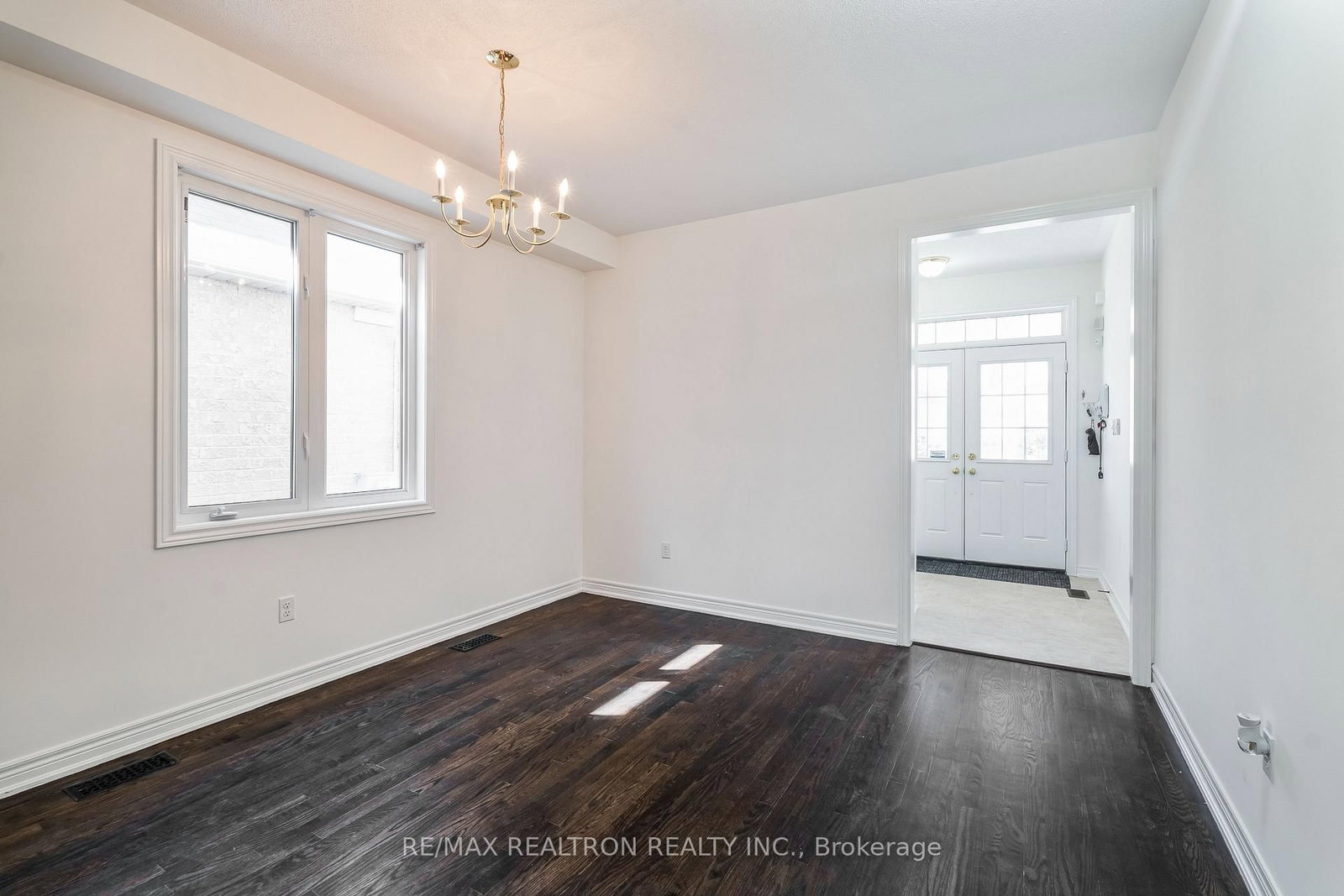 Detached House for sale at 9 CONSTANCE Street, Brampton, Ontario, L6P 3C9 - Bram East - MLS: W12975356