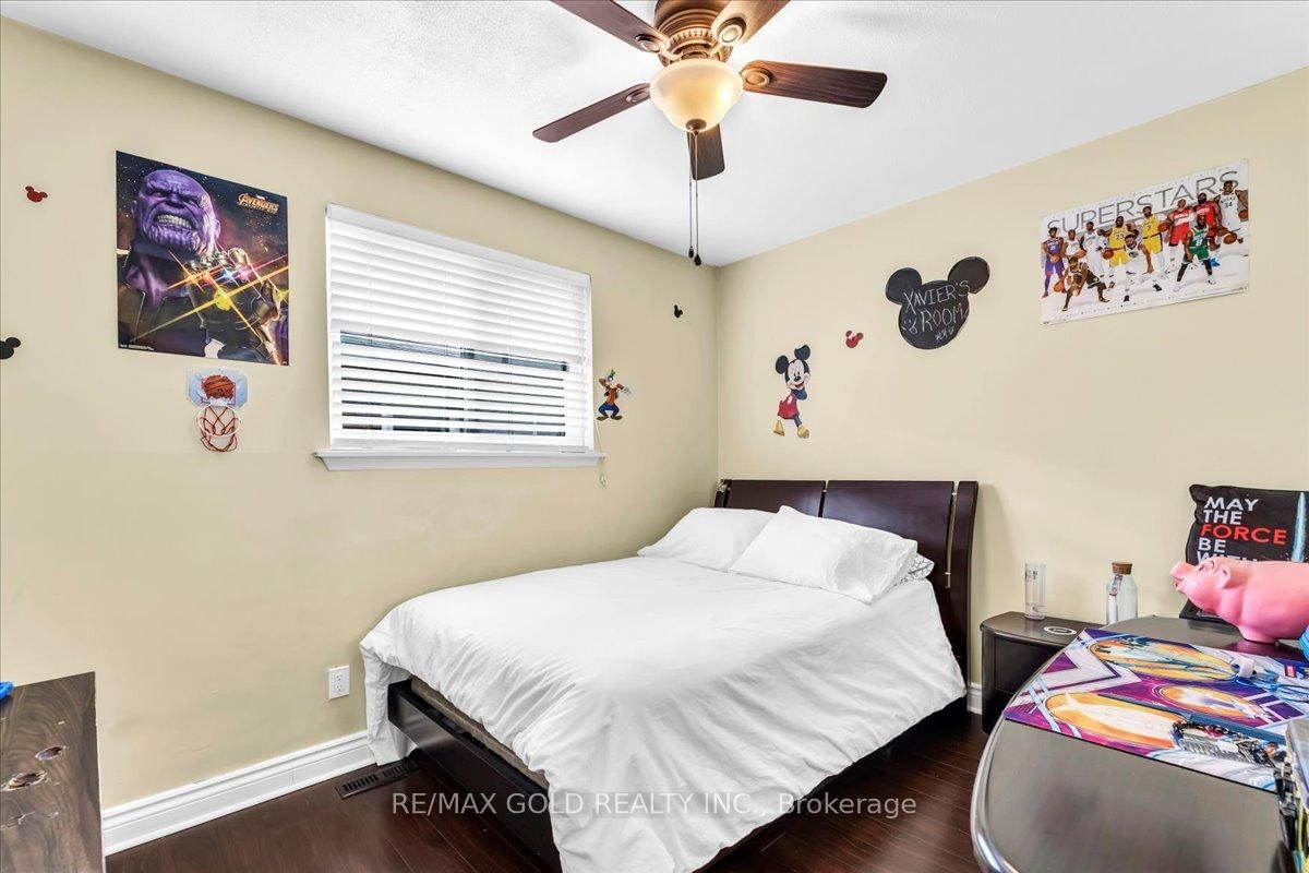 Detached House for sale at 53 Dorchester Drive, Brampton, Ontario, L6T 3E2 - Southgate - MLS: W12975374