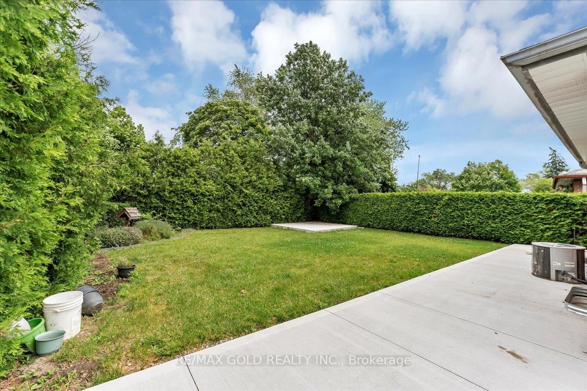 Detached House for sale at 53 Dorchester Drive, Brampton, Ontario, L6T 3E2 - Southgate - MLS: W12975374