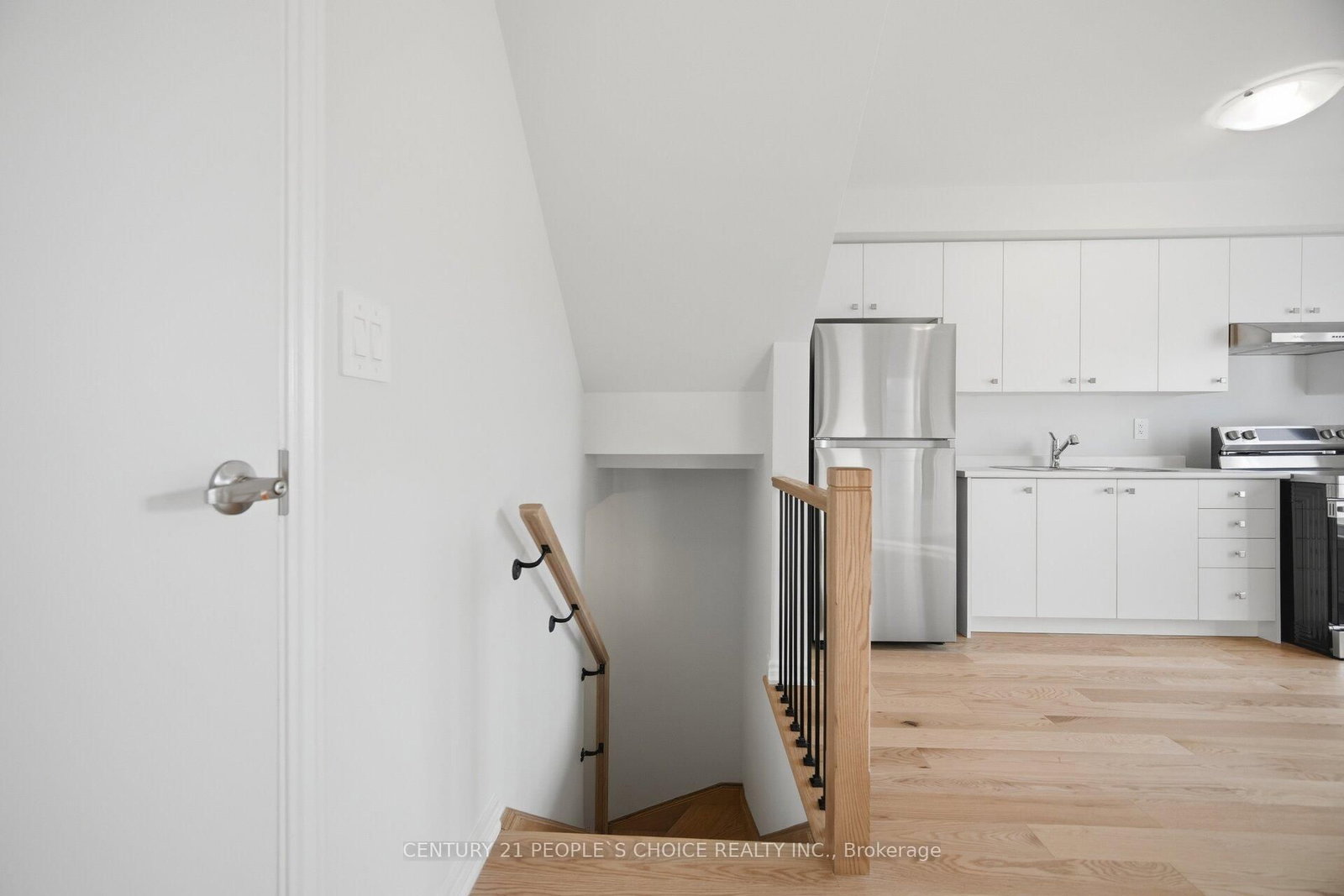 5925 Saigon Street - Photo 44