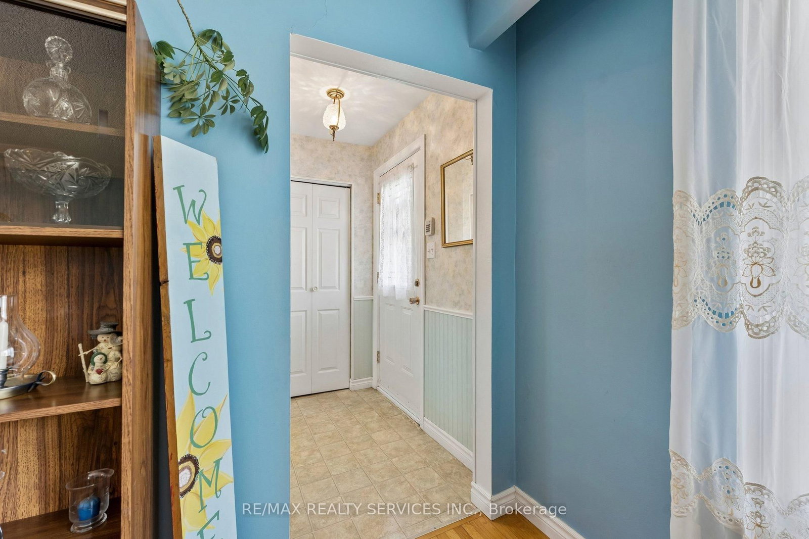 Detached House for sale at 21 Willis Drive, Brampton, Ontario, L6W 1A8 - Brampton East - MLS: W12975496