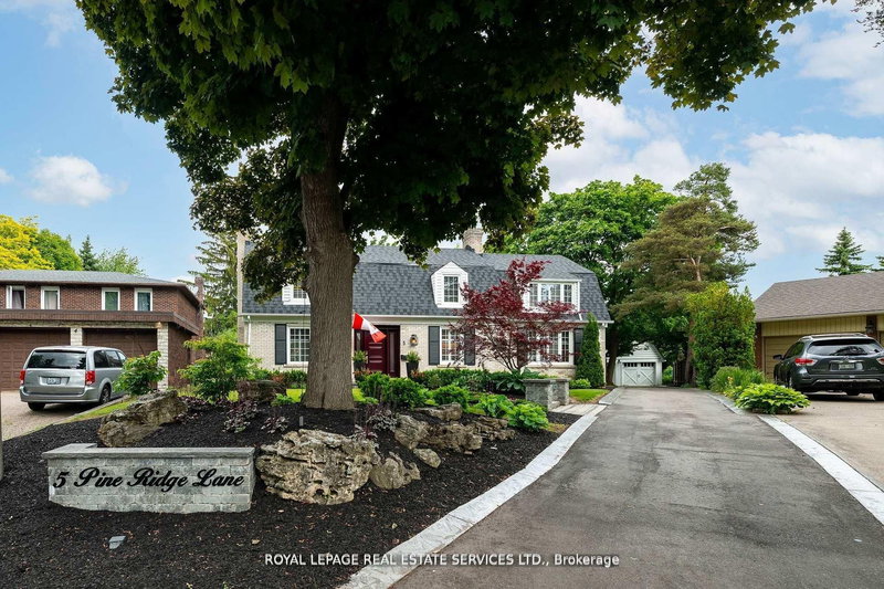 5 Pine Ridge Lane, Brampton, Ontario