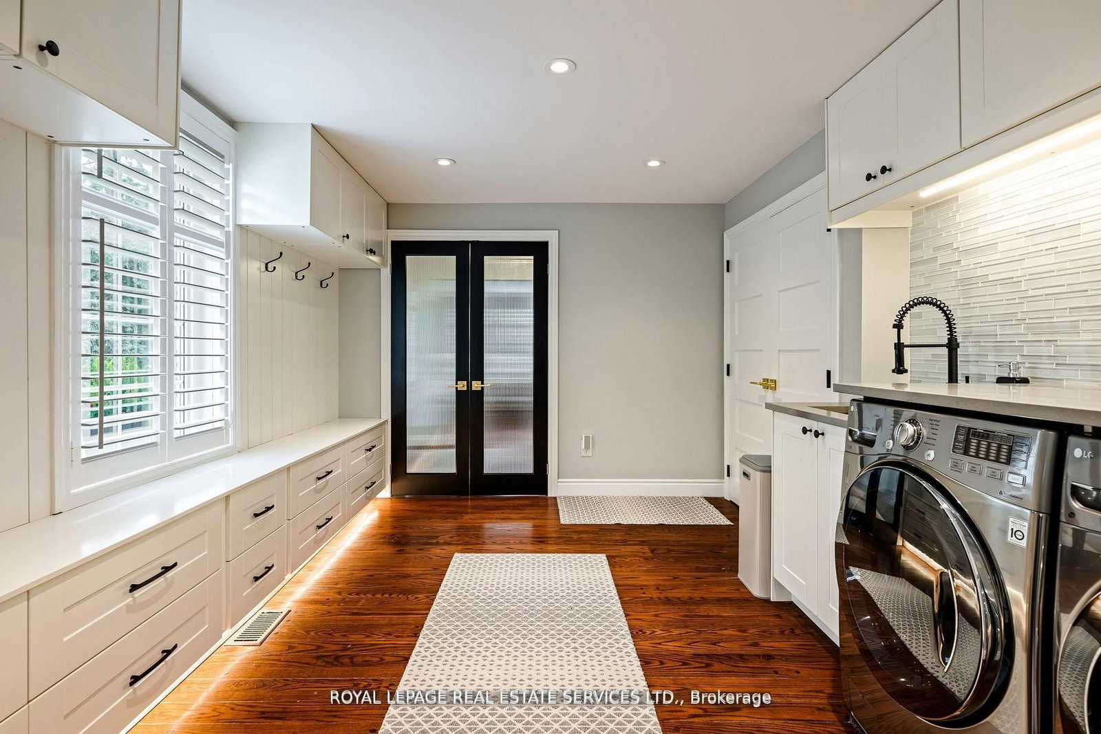 Detached House for sale at 5 Pine Ridge Lane, Brampton, Ontario, L6W 1G6 - Brampton East - MLS: W12975524