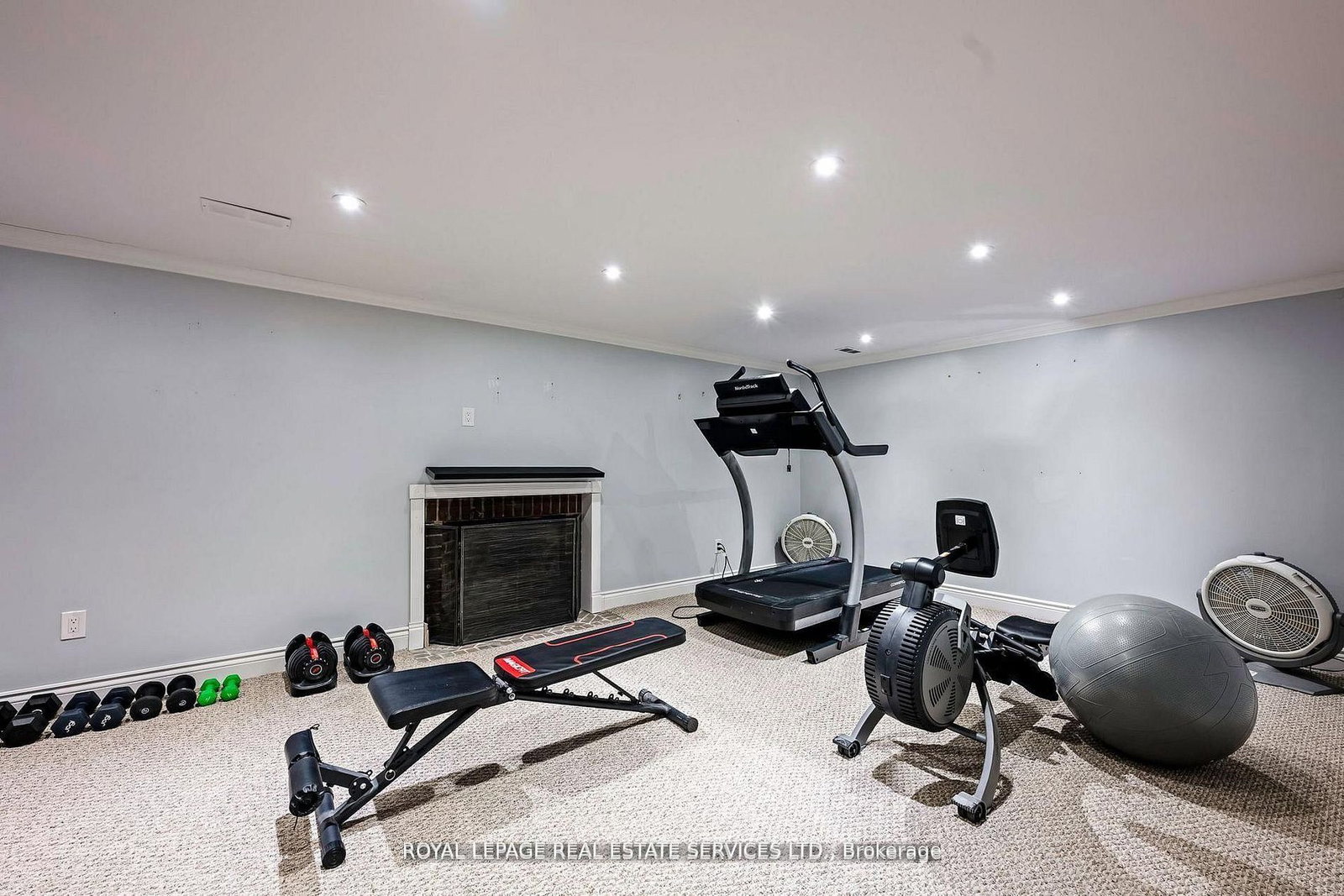 Detached House for sale at 5 Pine Ridge Lane, Brampton, Ontario, L6W 1G6 - Brampton East - MLS: W12975524