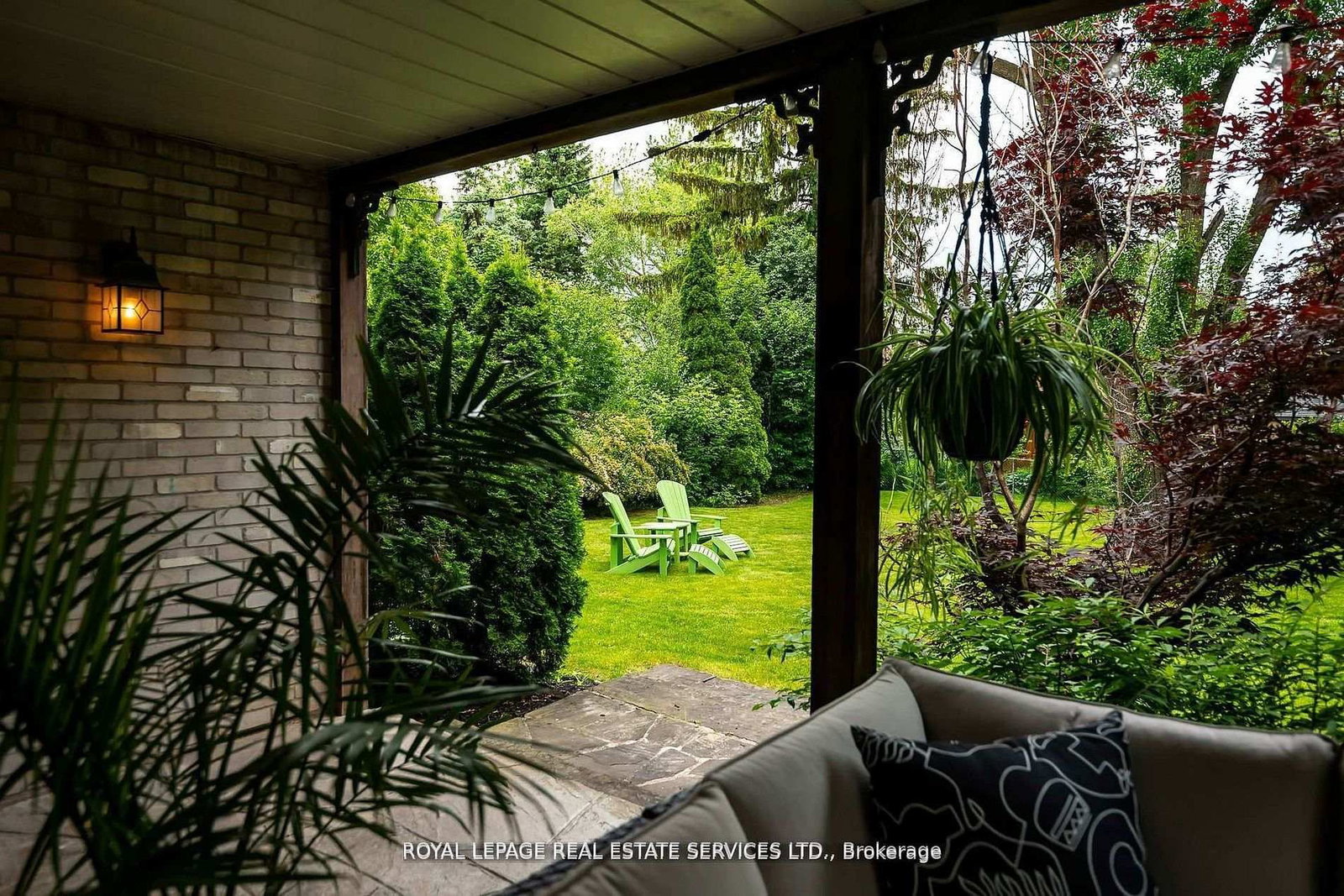 Detached House for sale at 5 Pine Ridge Lane, Brampton, Ontario, L6W 1G6 - Brampton East - MLS: W12975524