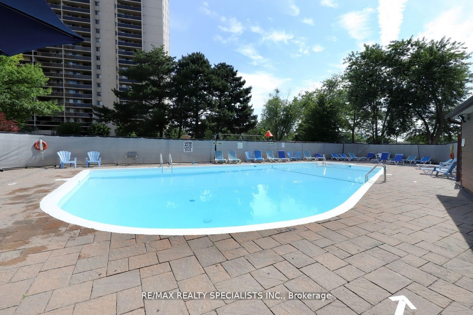 820 Burnhamthorpe Road, Unit 803 - Photo 38