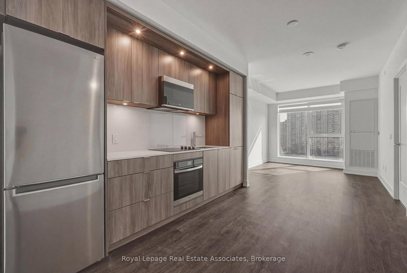 1010 - 25 Cordova Ave, Toronto, M9A 0E5 | Image 2