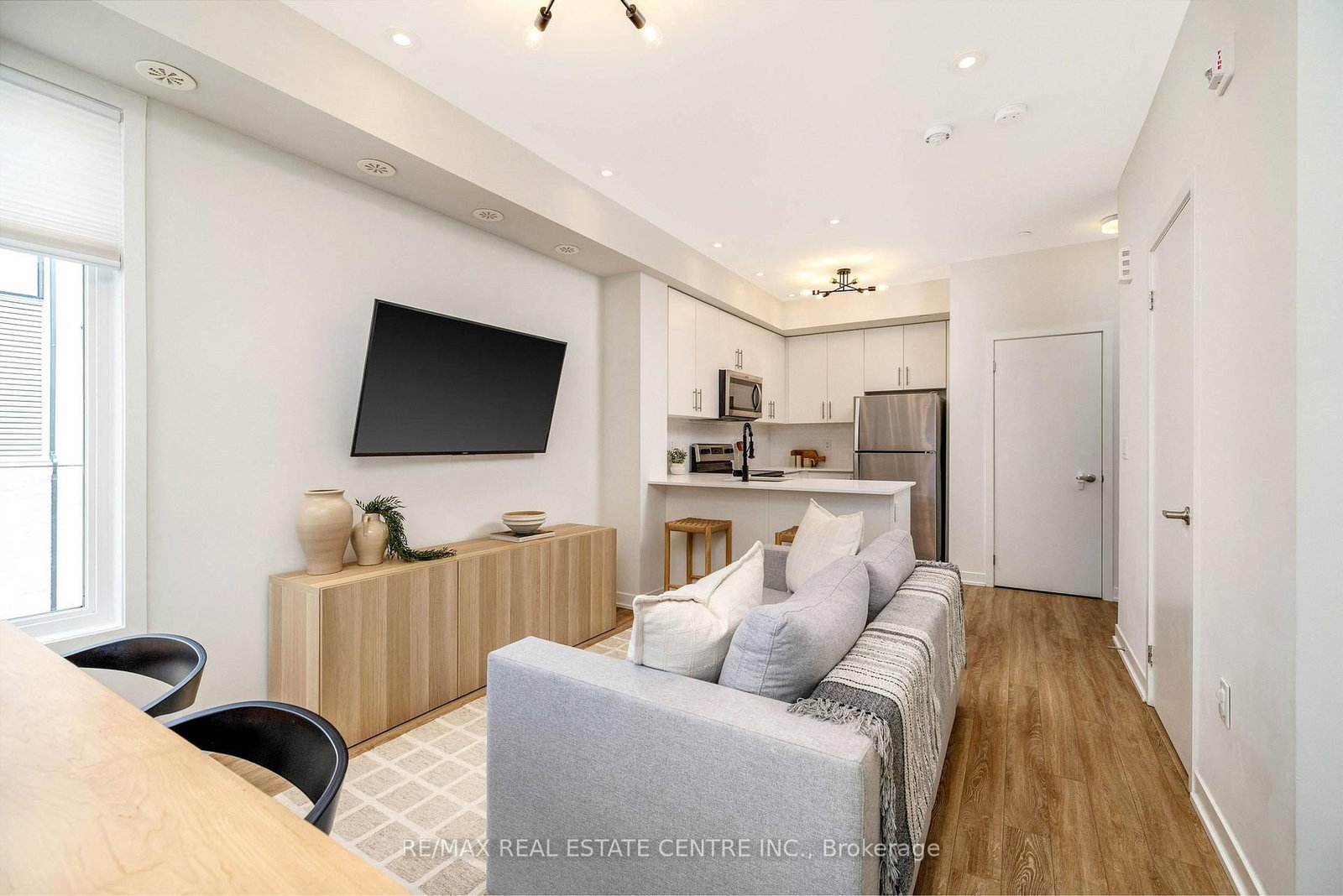 3409 Ridgeway Drive, Unit 18 - Photo 12