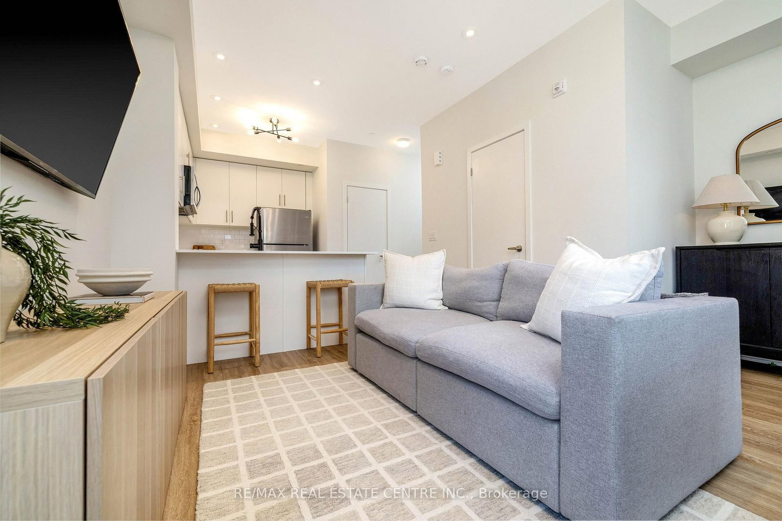 3409 Ridgeway Drive, Unit 18 - Photo 13