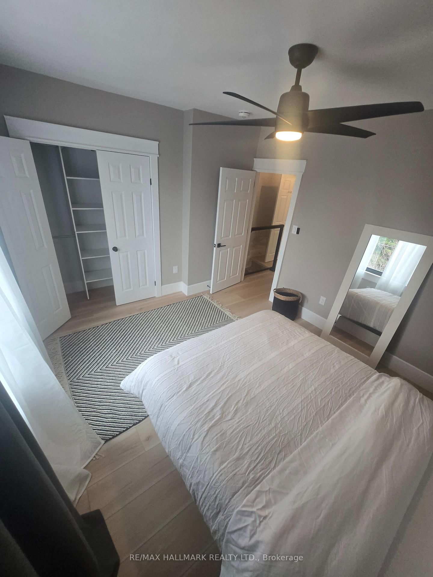 251 Silverthorn Avenue, Unit Main - Photo 21