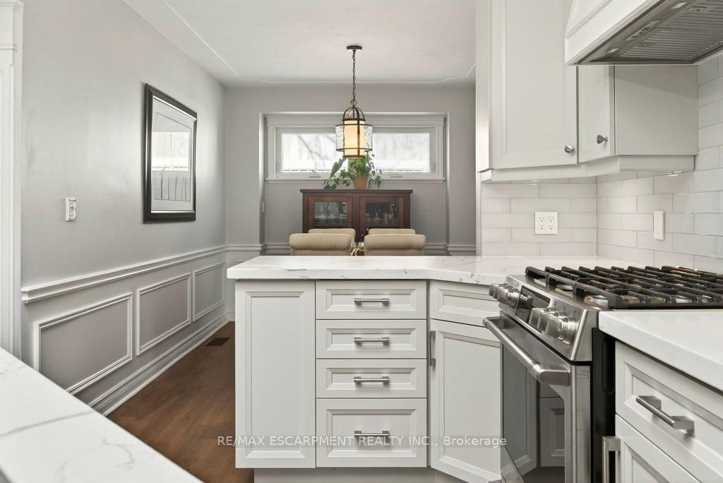 2119 Paisley Avenue - Photo 11