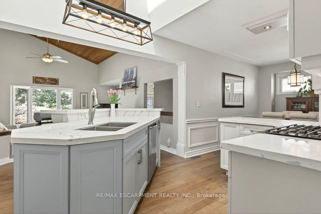 2119 Paisley Avenue - Photo 12