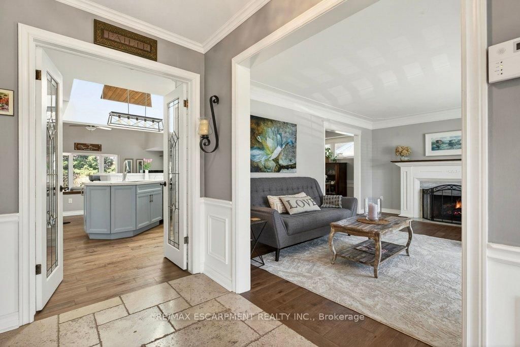 2119 Paisley Avenue - Photo 6