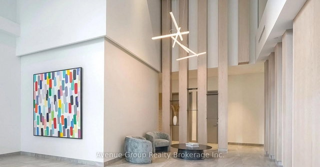 301 - 86 Dundas Street E